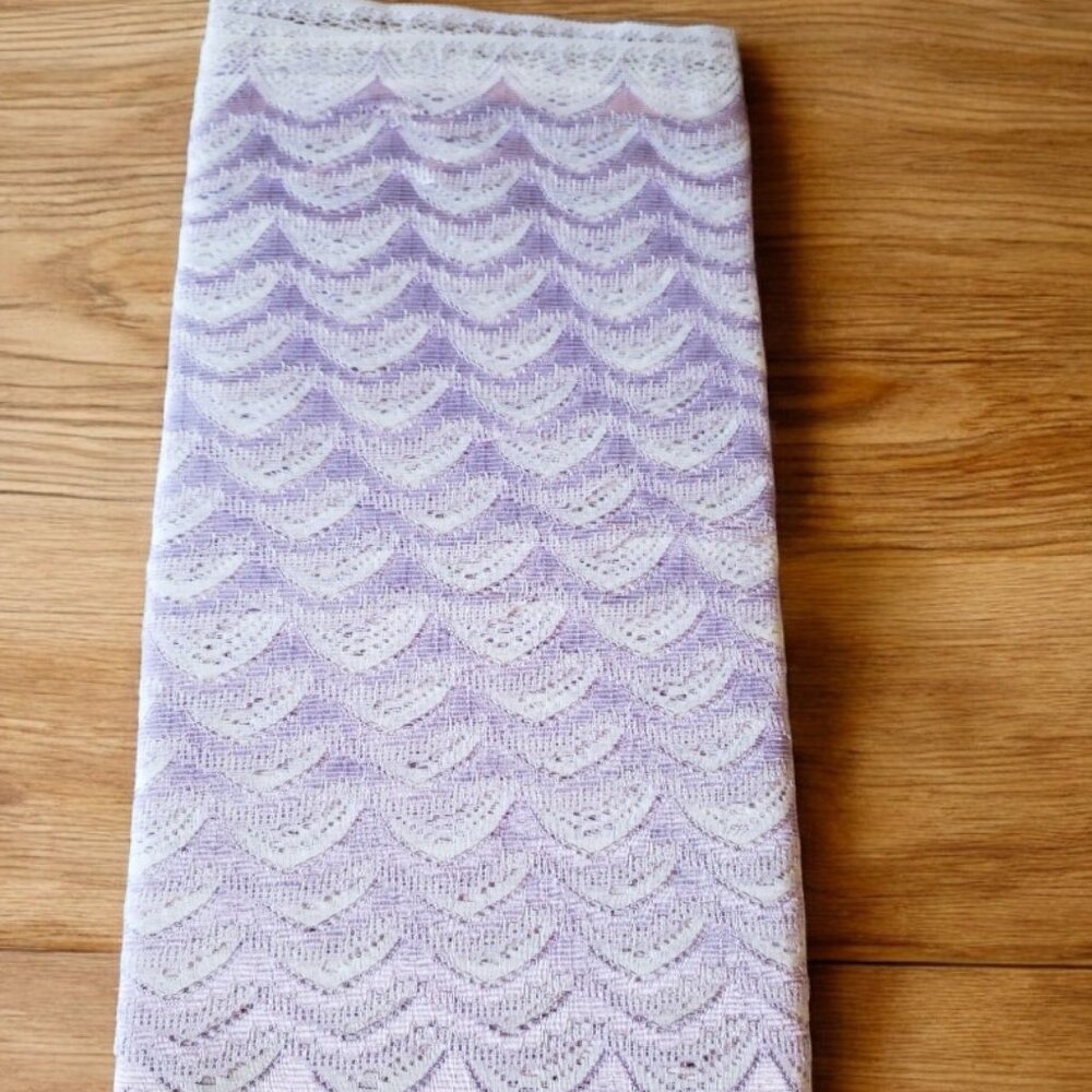 Chantilly Lace Trim - 1" x 18 yards - Lavender & White Scalloped